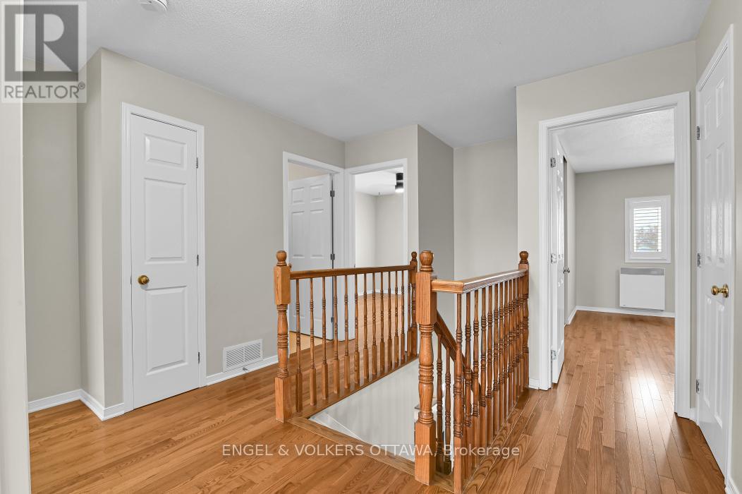 123 Longshire Circle, Ottawa, Ontario  K2J 4L1 - Photo 16 - X12788340