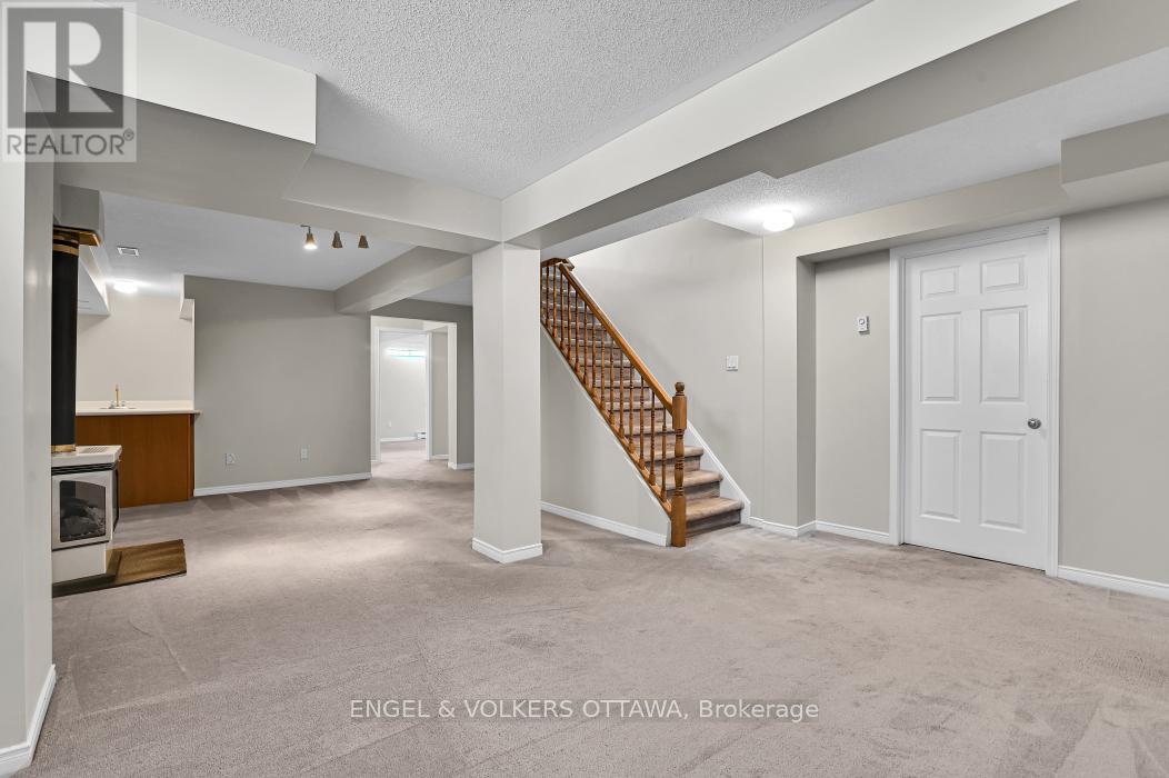 123 Longshire Circle, Ottawa, Ontario  K2J 4L1 - Photo 27 - X12788340