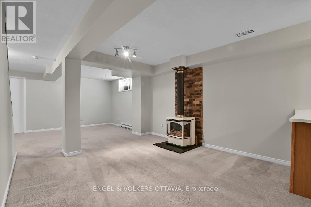 123 Longshire Circle, Ottawa, Ontario  K2J 4L1 - Photo 28 - X12788340