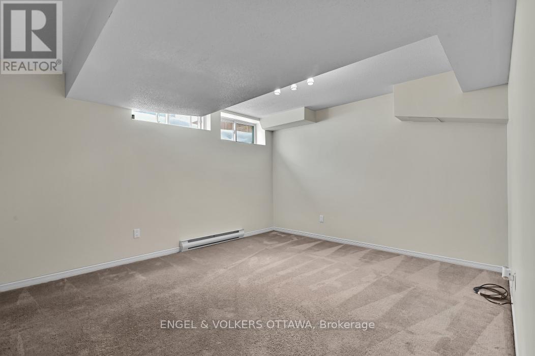 123 Longshire Circle, Ottawa, Ontario  K2J 4L1 - Photo 30 - X12788340