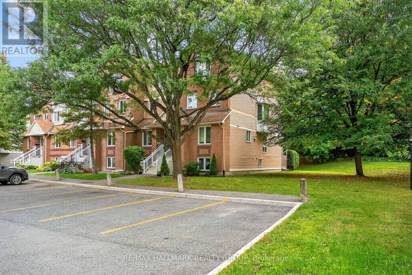 B - 6746 Jeanne Darc Boulevard N, Ottawa, Ontario  K1C 6E9 - Photo 4 - X12788362