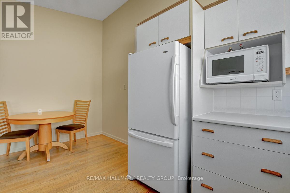 629 Glenhurst Crescent, Ottawa, Ontario  K1J 7B6 - Photo 19 - X12788412