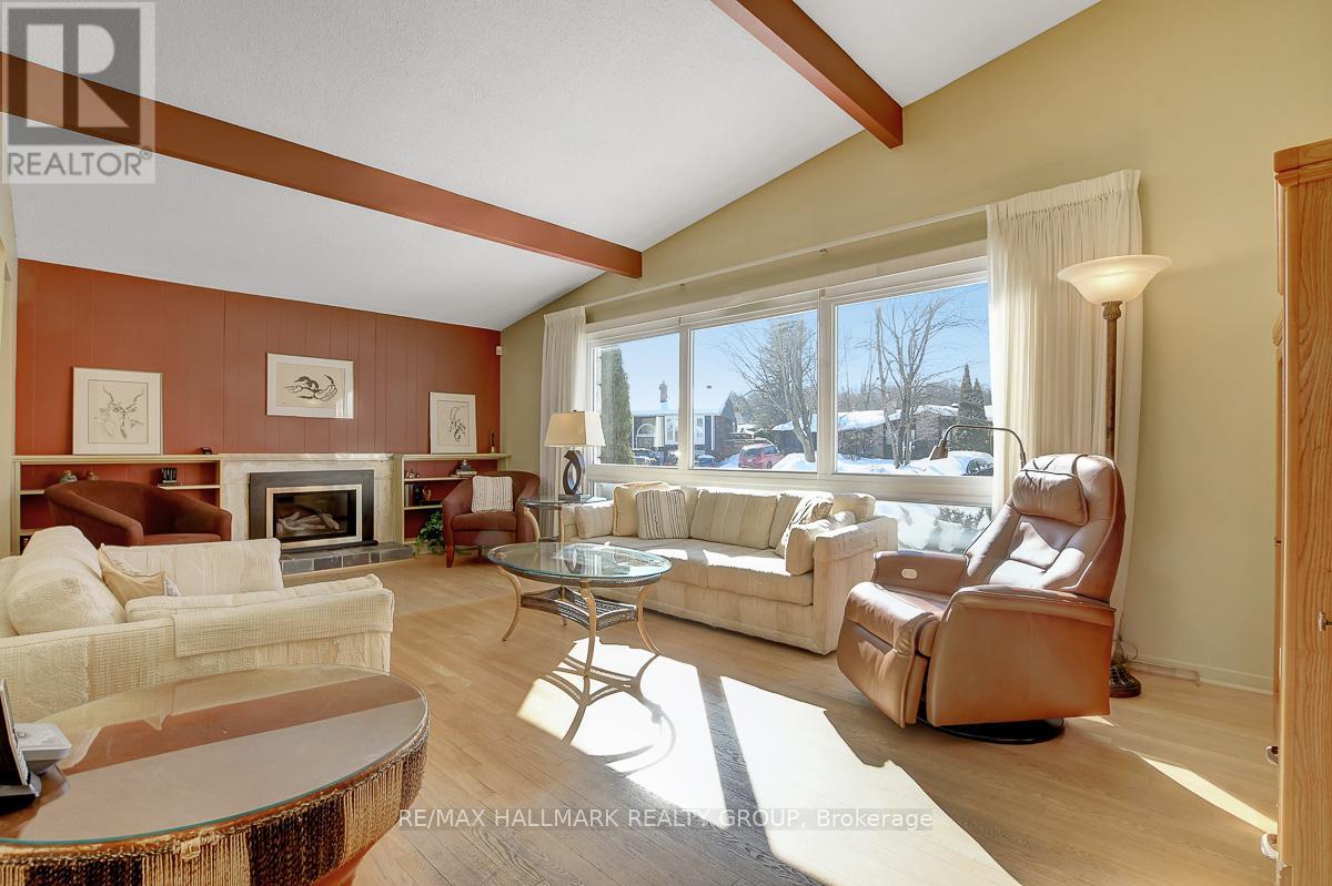 629 Glenhurst Crescent, Ottawa, Ontario  K1J 7B6 - Photo 7 - X12788412