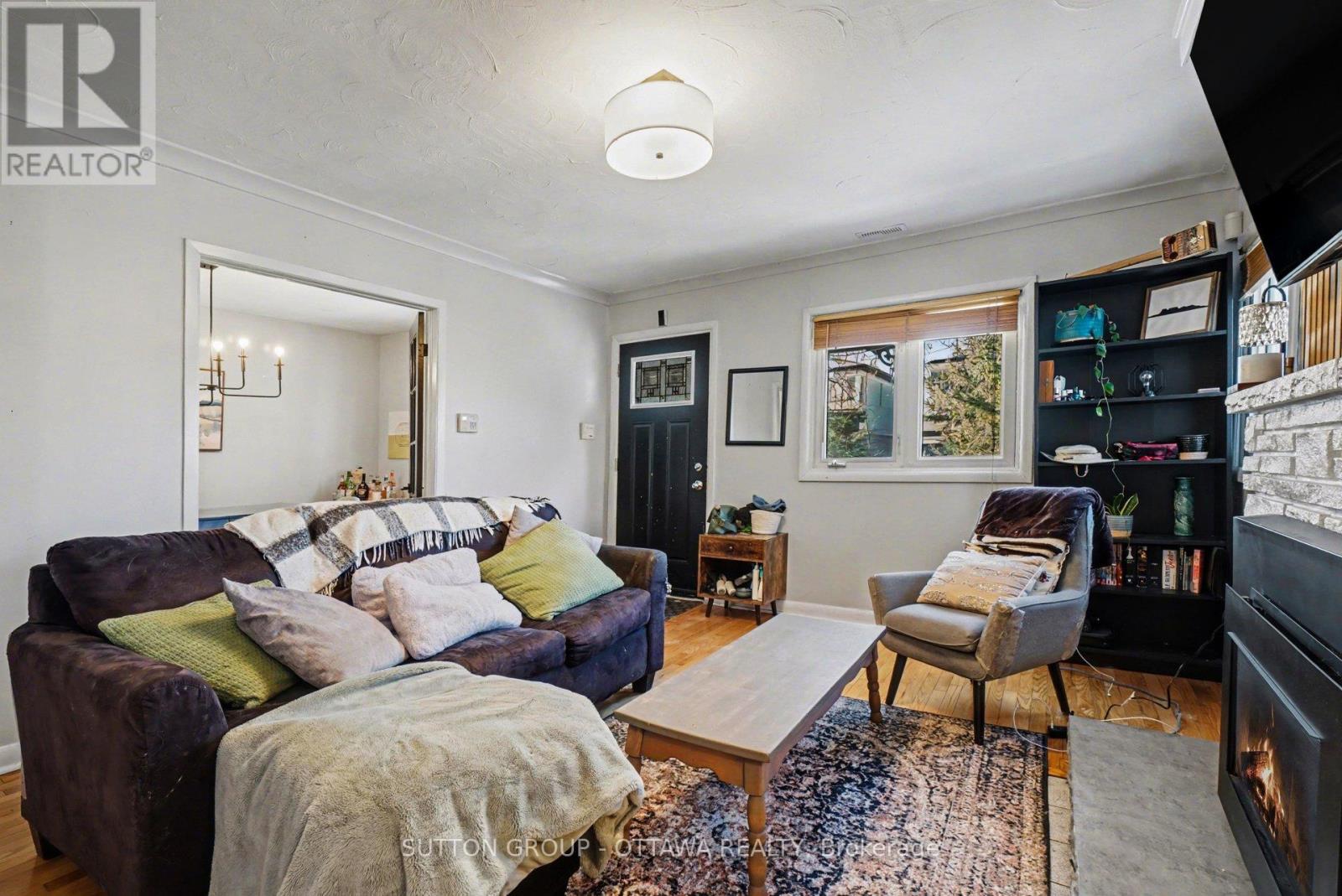 90 Withrow Avenue, Ottawa, Ontario  K2G 2J5 - Photo 13 - X12788446