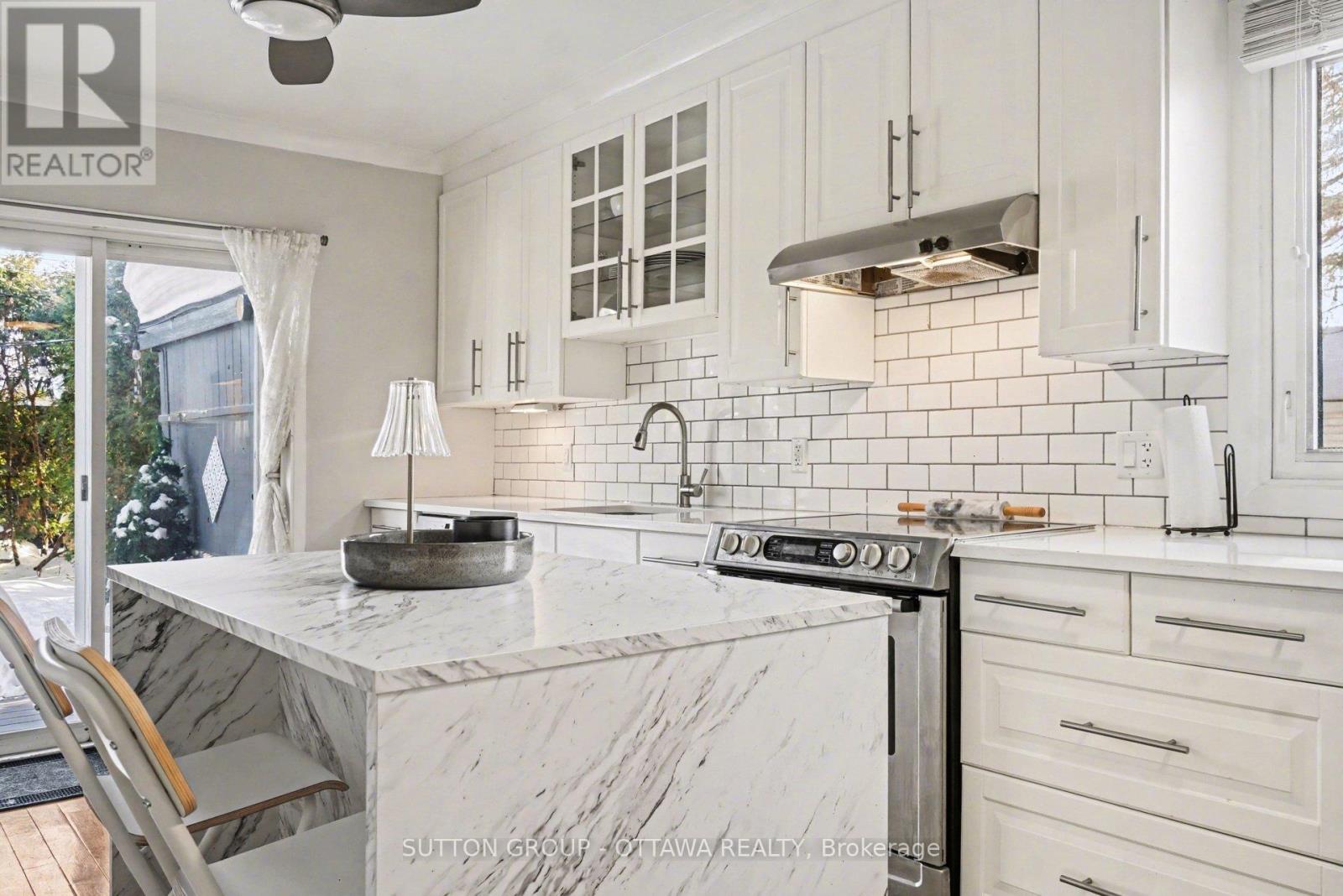 90 Withrow Avenue, Ottawa, Ontario  K2G 2J5 - Photo 6 - X12788446