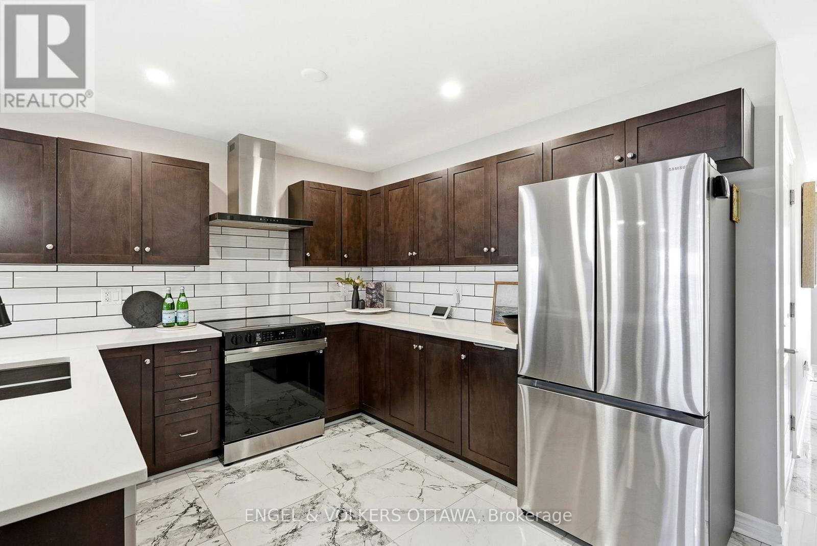 888 Reaume Street, Mississippi Mills, Ontario  K0A 1A0 - Photo 6 - X12788478