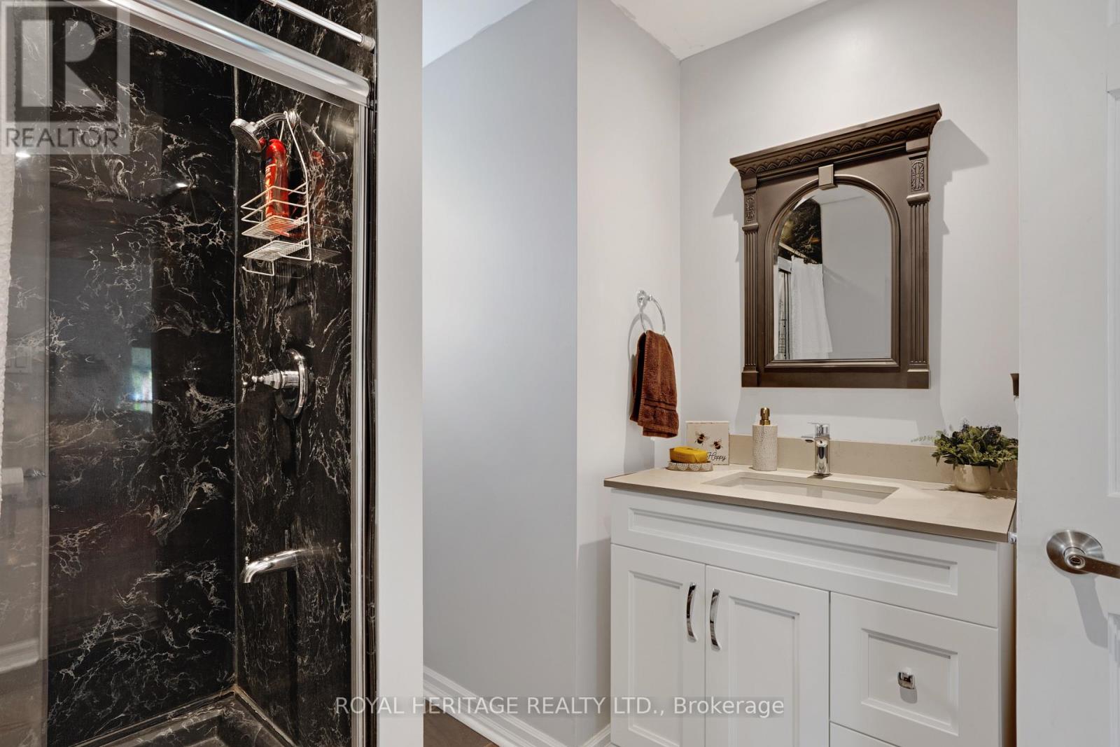 40 Valley View Lane N, Trent Hills, Ontario  K0L 1Y0 - Photo 18 - X12393474