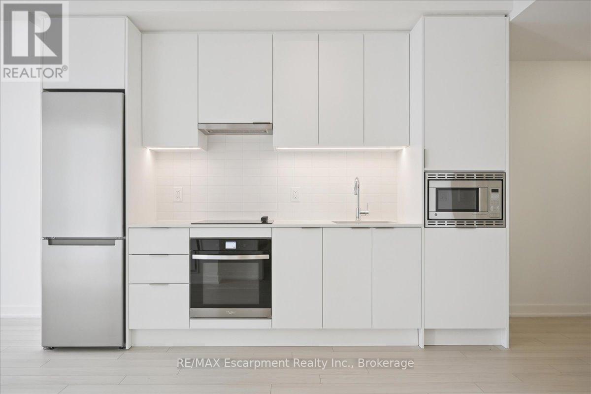 1205 - 3079 Trafalgar Road, Oakville, Ontario  L6H 8C5 - Photo 17 - W12788388