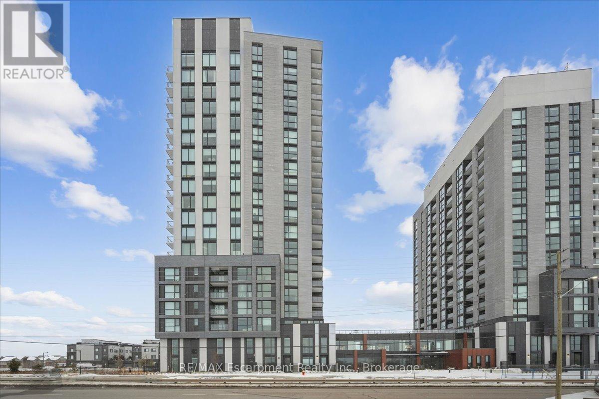 1205 - 3079 Trafalgar Road, Oakville, Ontario  L6H 8C5 - Photo 2 - W12788388