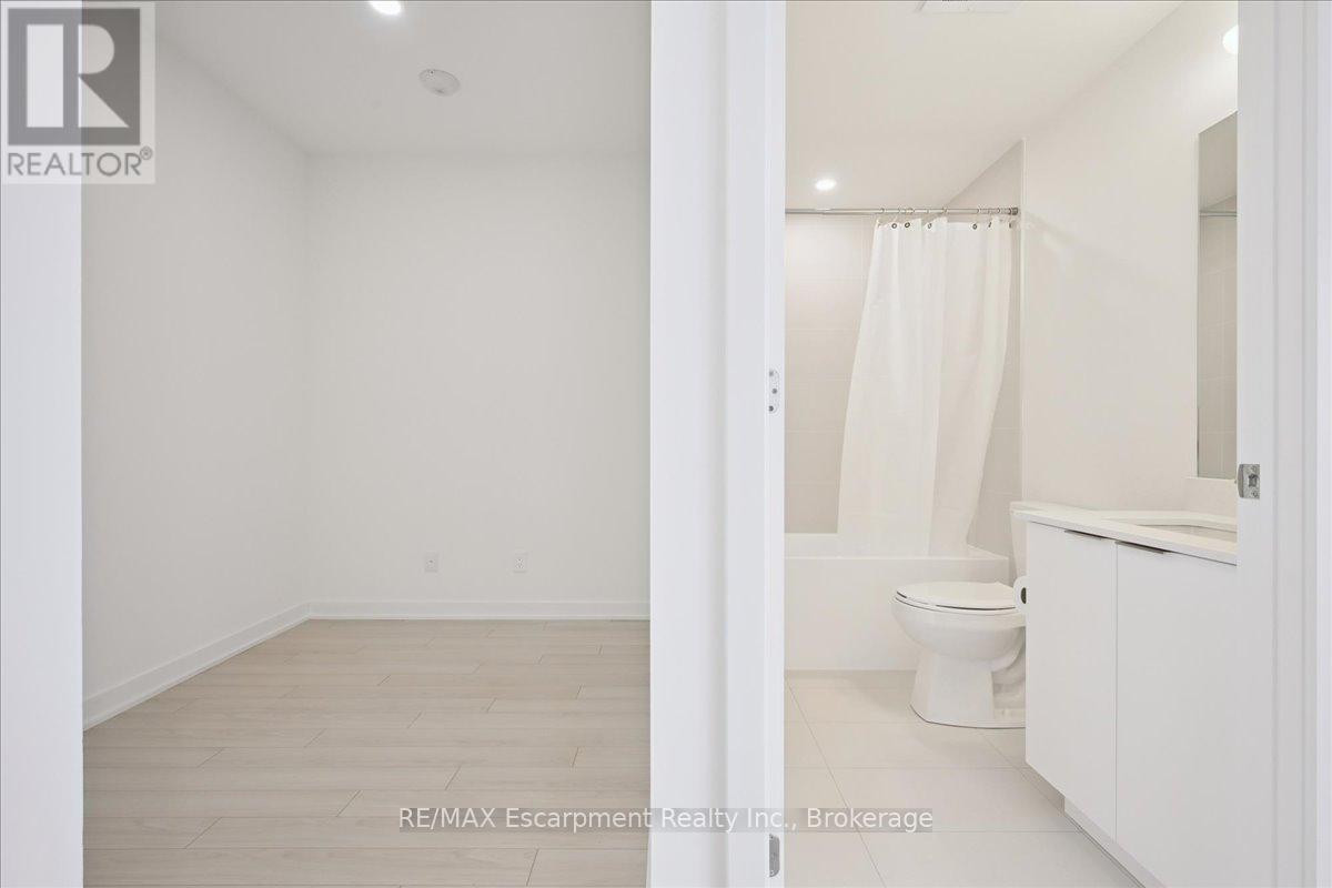 1205 - 3079 Trafalgar Road, Oakville, Ontario  L6H 8C5 - Photo 22 - W12788388