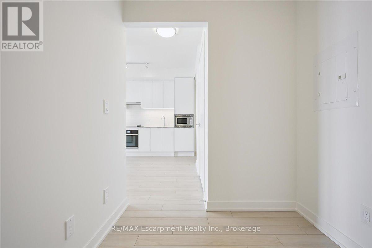 1205 - 3079 Trafalgar Road, Oakville, Ontario  L6H 8C5 - Photo 24 - W12788388