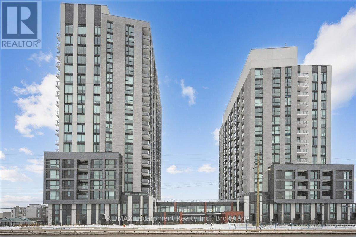 1205 - 3079 Trafalgar Road, Oakville, Ontario  L6H 8C5 - Photo 3 - W12788388