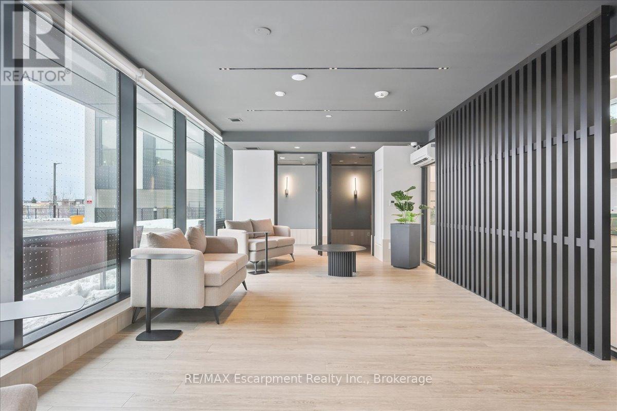 1205 - 3079 Trafalgar Road, Oakville, Ontario  L6H 8C5 - Photo 8 - W12788388