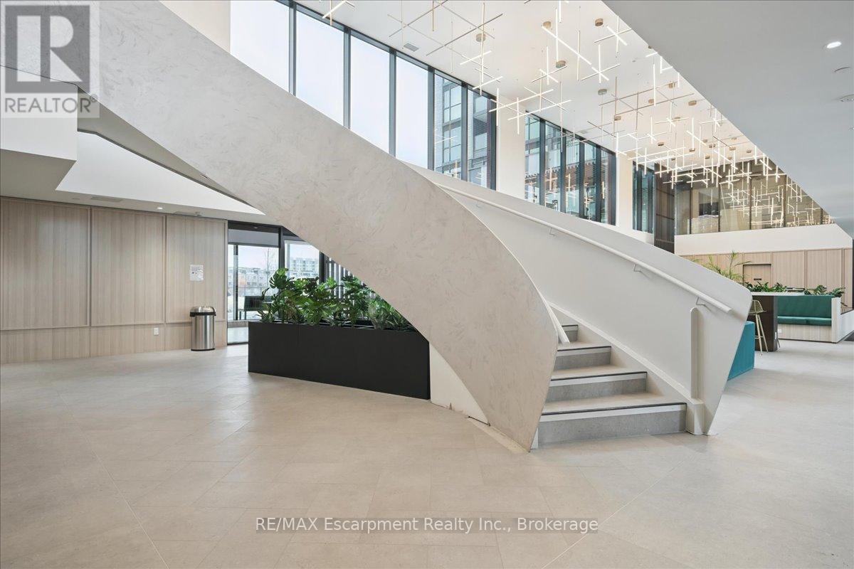 1205 - 3079 Trafalgar Road, Oakville, Ontario  L6H 8C5 - Photo 9 - W12788388