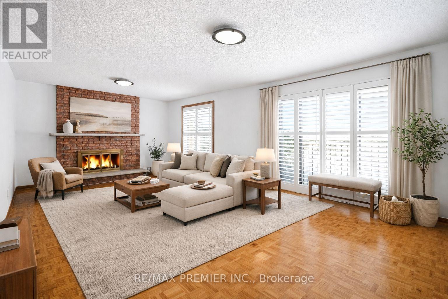 10 Sharpecroft Boulevard, Toronto, Ontario  M3J 3G1 - Photo 10 - W12788168