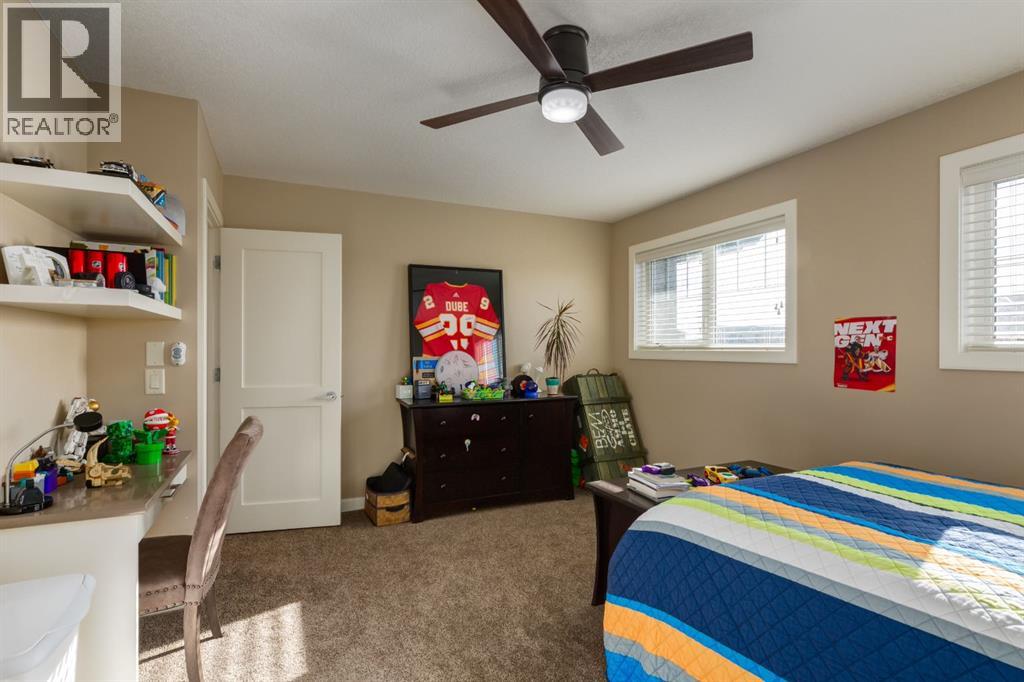 236 Montclair Place, Cochrane Lake, Alberta  T4C 0A8 - Photo 26 - A2285587