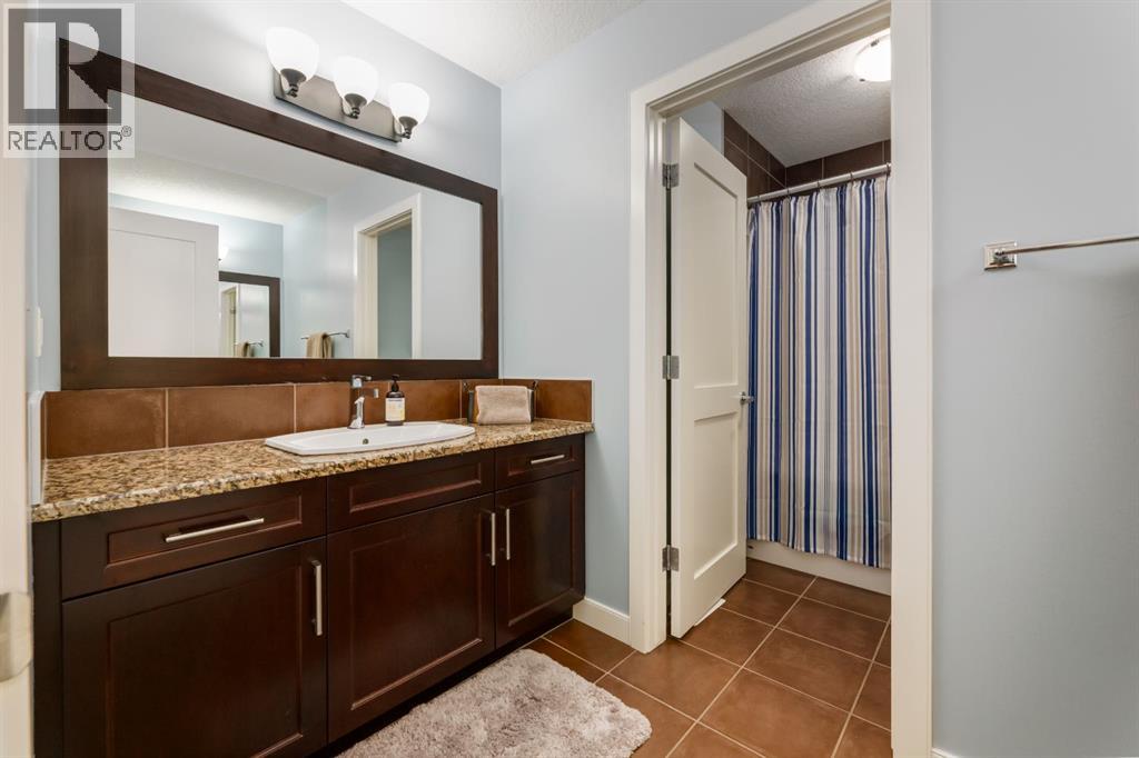 236 Montclair Place, Cochrane Lake, Alberta  T4C 0A8 - Photo 27 - A2285587