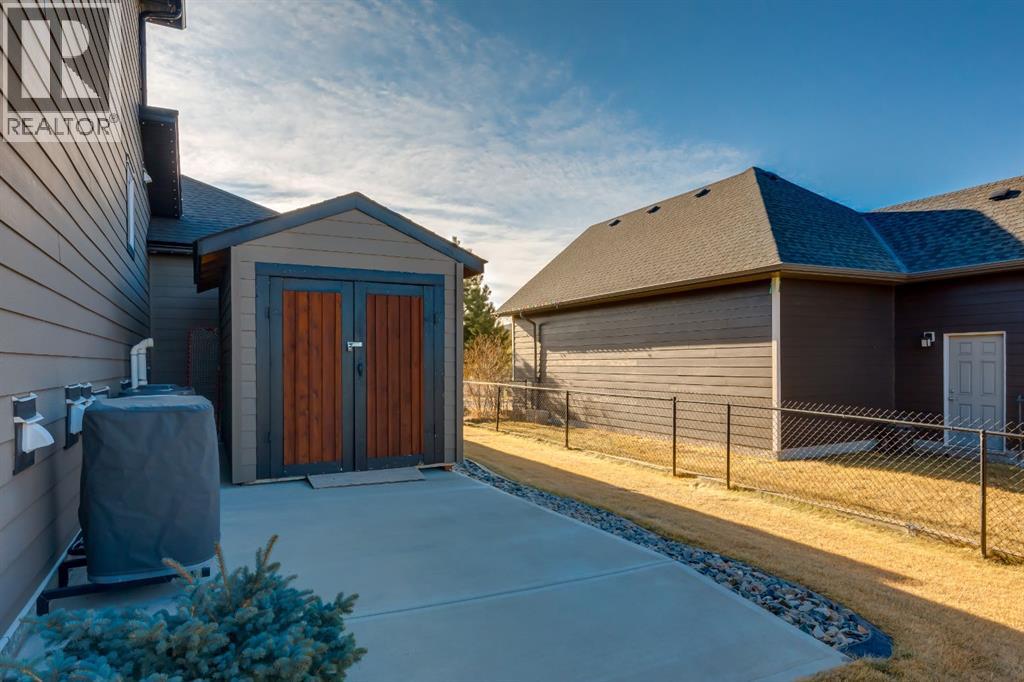 236 Montclair Place, Cochrane Lake, Alberta  T4C 0A8 - Photo 47 - A2285587