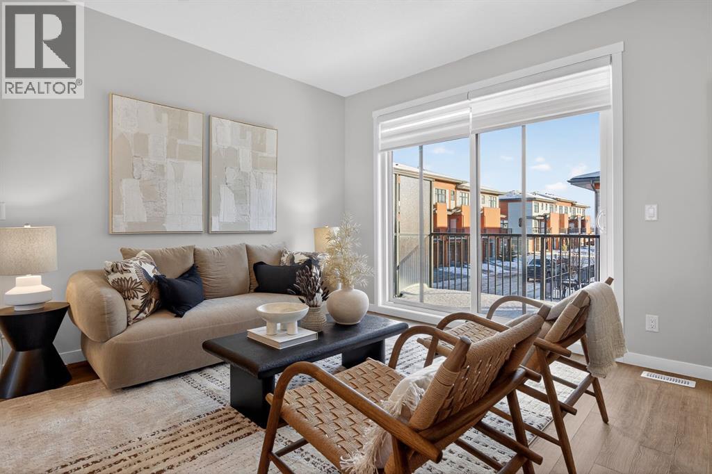 605, 30 Creekside Villas, Calgary, Alberta  T1T 1Z1 - Photo 7 - A2262562