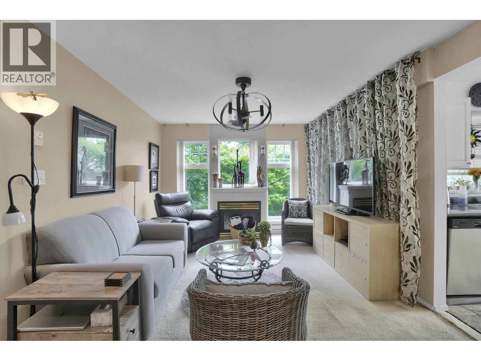 313 3085 Primrose Lane, Coquitlam, British Columbia  V3B 7S3 - Photo 3 - R3072606