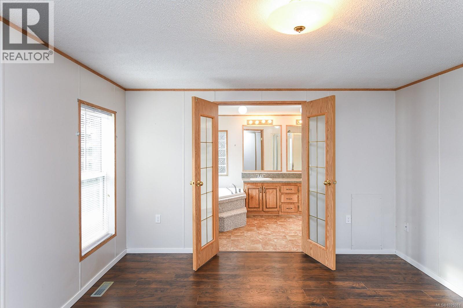 2 4714 Muir Rd, Courtenay, British Columbia  V9N 8Z6 - Photo 31 - 1025981