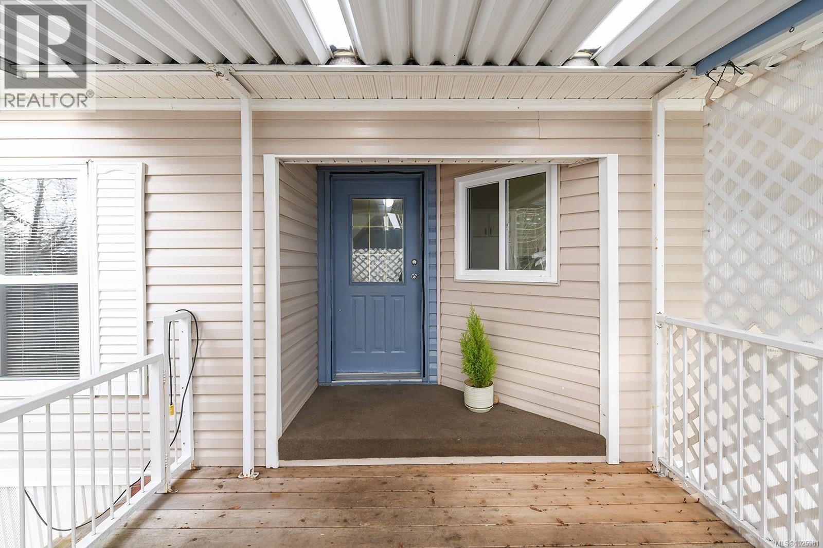 2 4714 Muir Rd, Courtenay, British Columbia  V9N 8Z6 - Photo 11 - 1025981