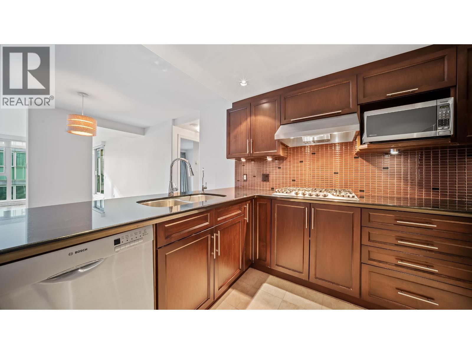 406 535 Nicola Street, Vancouver, British Columbia  V6G 3G2 - Photo 4 - R3077968