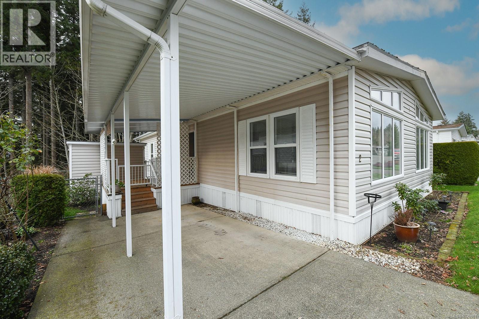 2 4714 Muir Rd, Courtenay, British Columbia  V9N 8Z6 - Photo 5 - 1025981