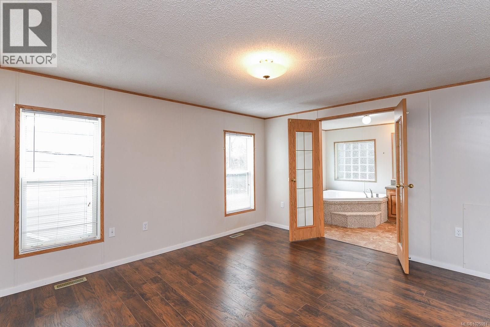 2 4714 Muir Rd, Courtenay, British Columbia  V9N 8Z6 - Photo 30 - 1025981