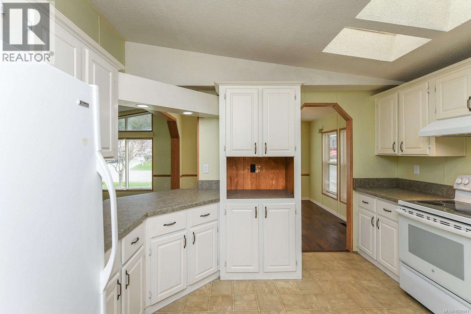 2 4714 Muir Rd, Courtenay, British Columbia  V9N 8Z6 - Photo 26 - 1025981