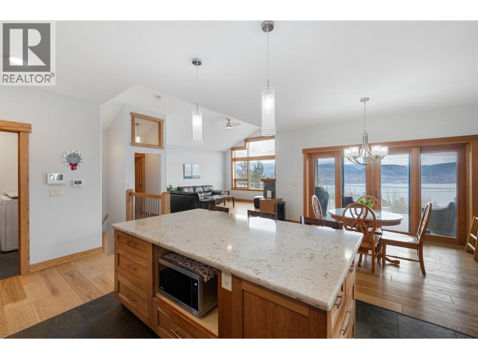 2765 Winifred Road, Naramata, British Columbia  V0H 1N1 - Photo 9 - 10375308