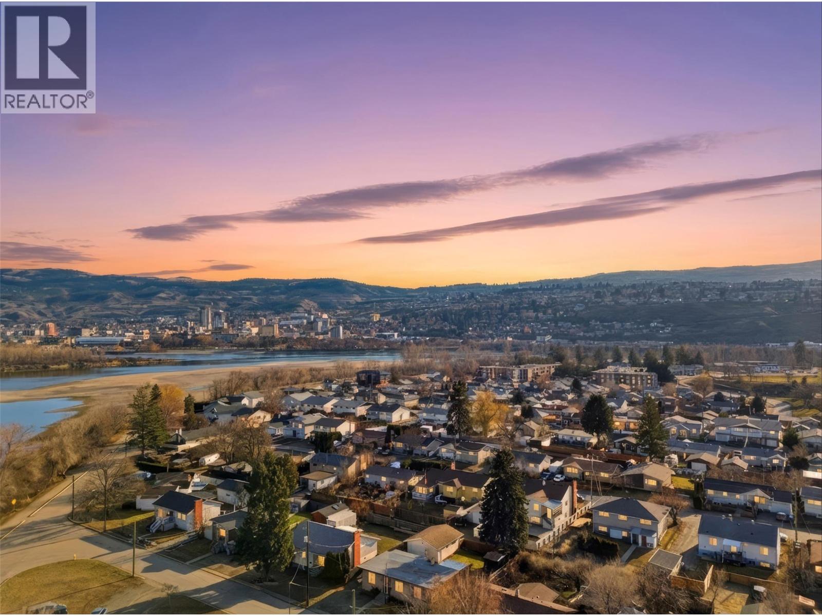 222 Fort Avenue, Kamloops, British Columbia  V2B 1H3 - Photo 2 - 10375999