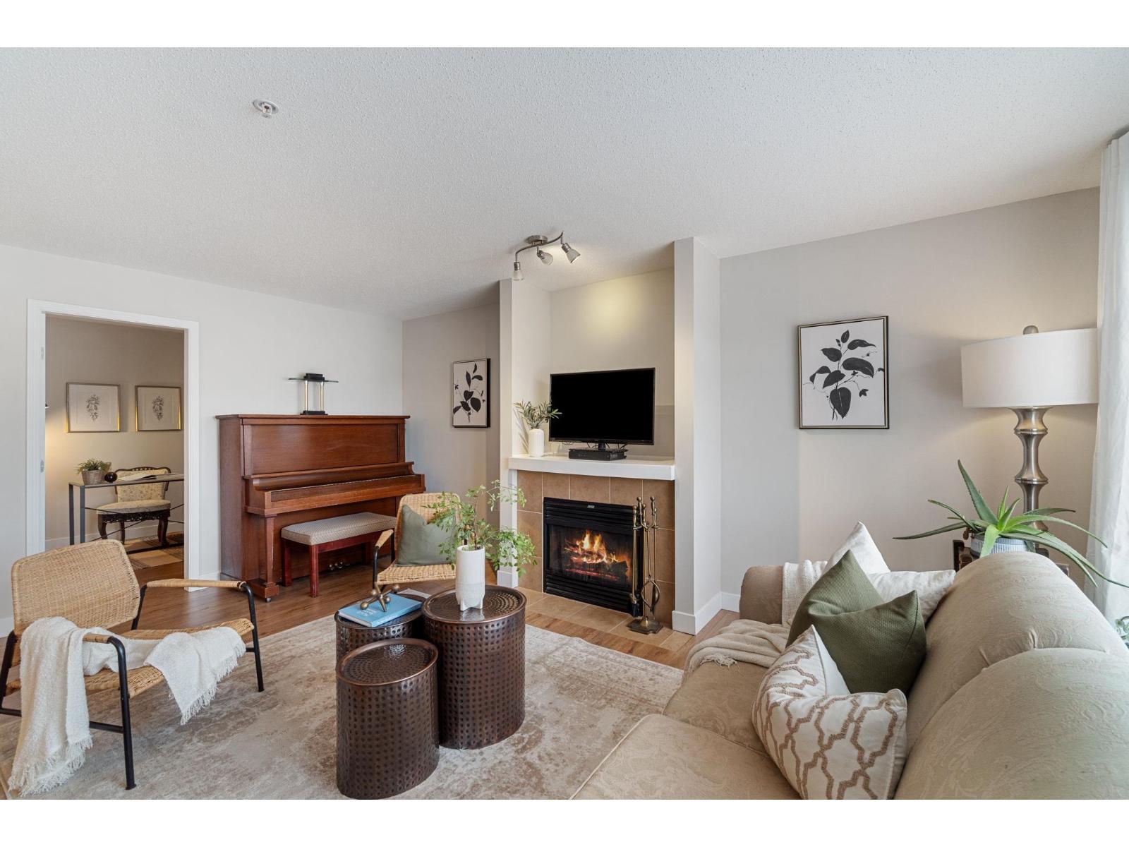 318 8880 202 Street, Langley, British Columbia  V1M 4E7 - Photo 8 - R3089906