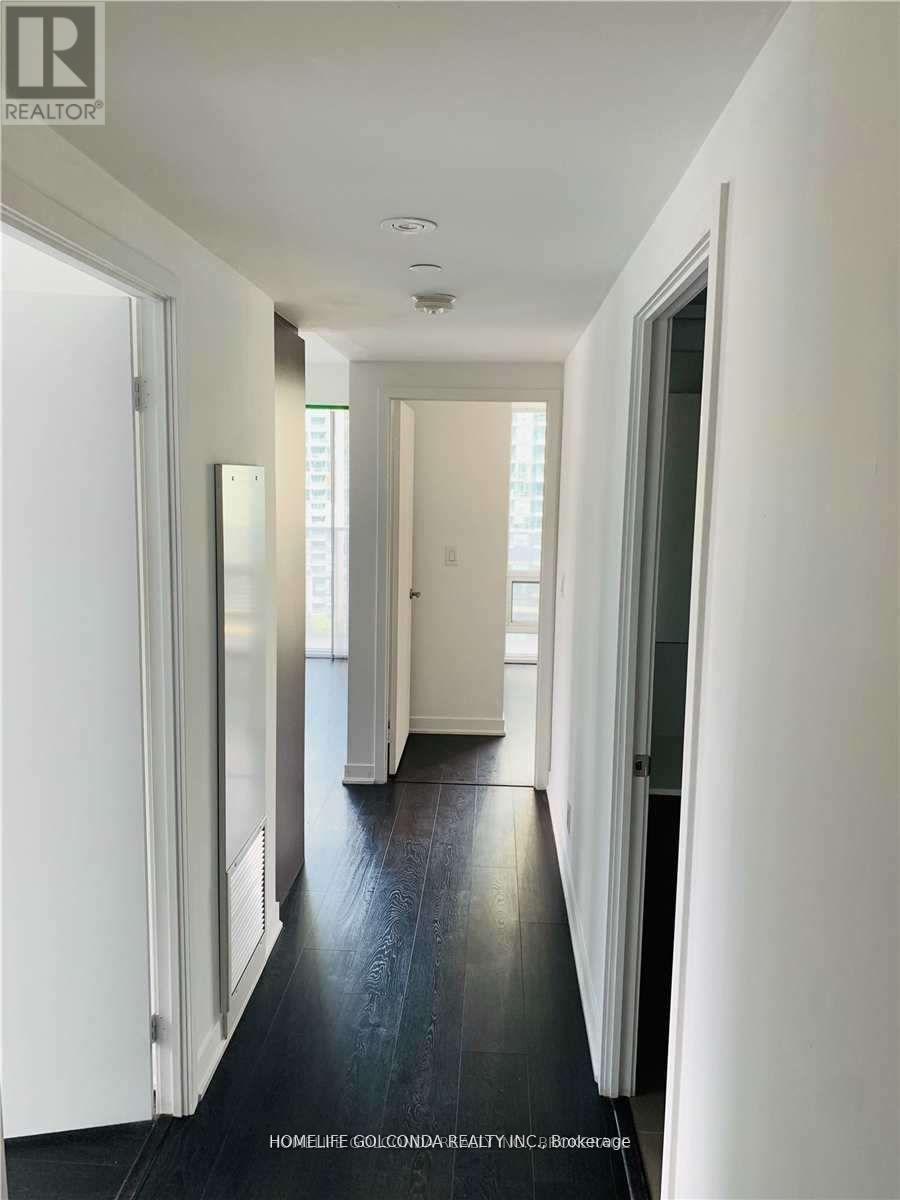 1604 - 88 Harbour Street, Toronto, Ontario  M5J 0C3 - Photo 10 - C12788436