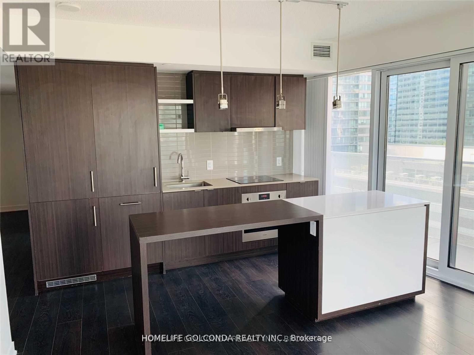 1604 - 88 Harbour Street, Toronto, Ontario  M5J 0C3 - Photo 2 - C12788436