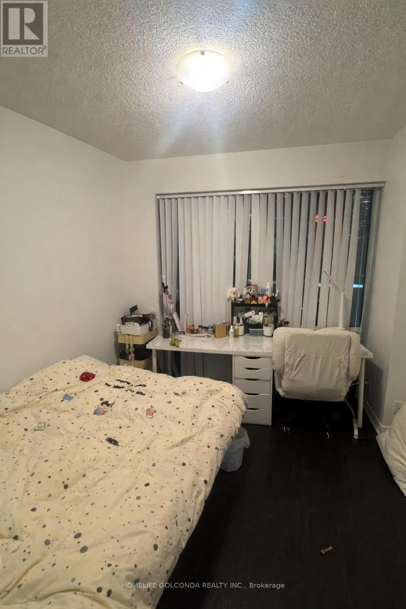 1604 - 88 Harbour Street, Toronto, Ontario  M5J 0C3 - Photo 6 - C12788436