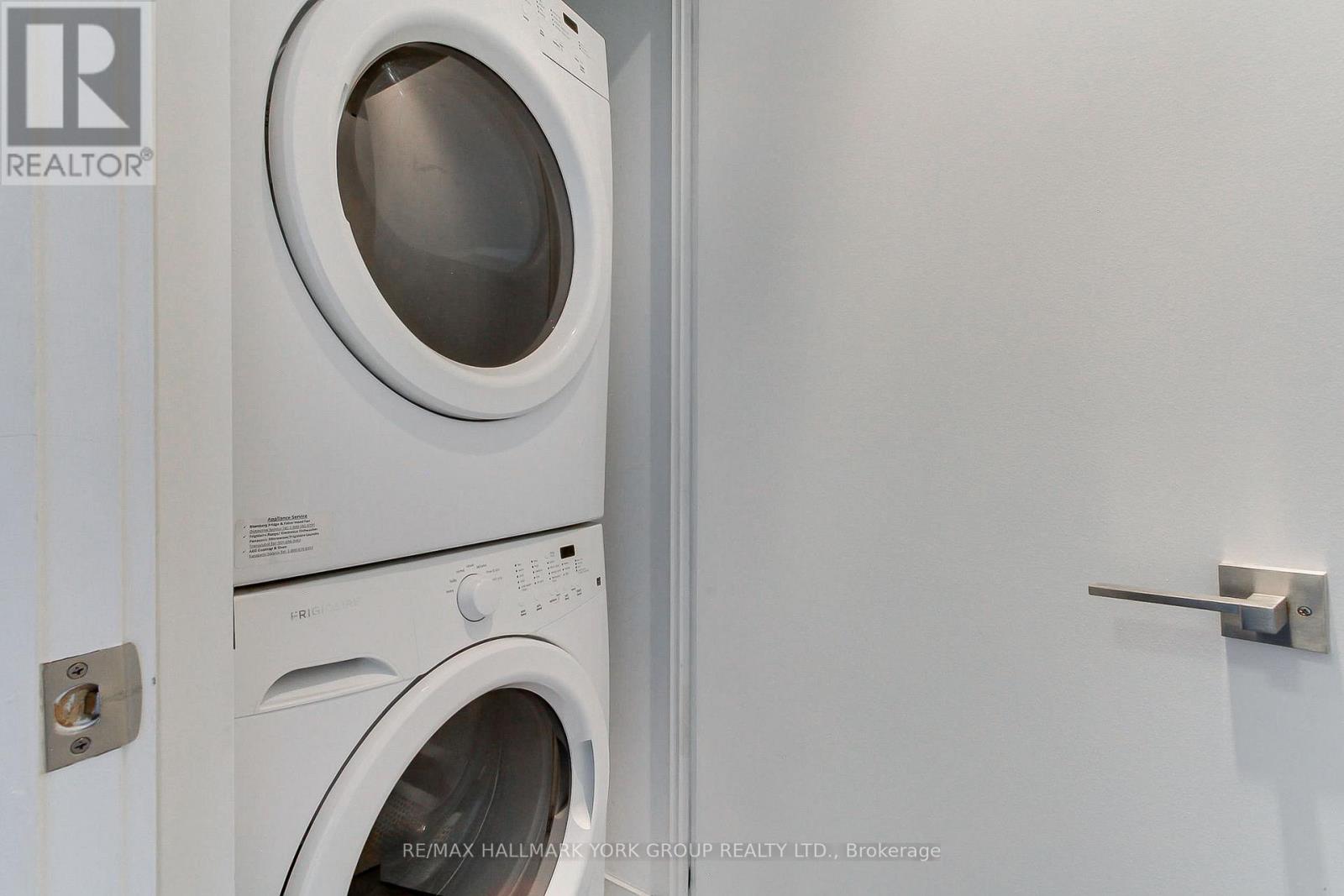 1103 - 20 Minowan Miikan Lane, Toronto, Ontario  M6J 0E5 - Photo 21 - C12788524