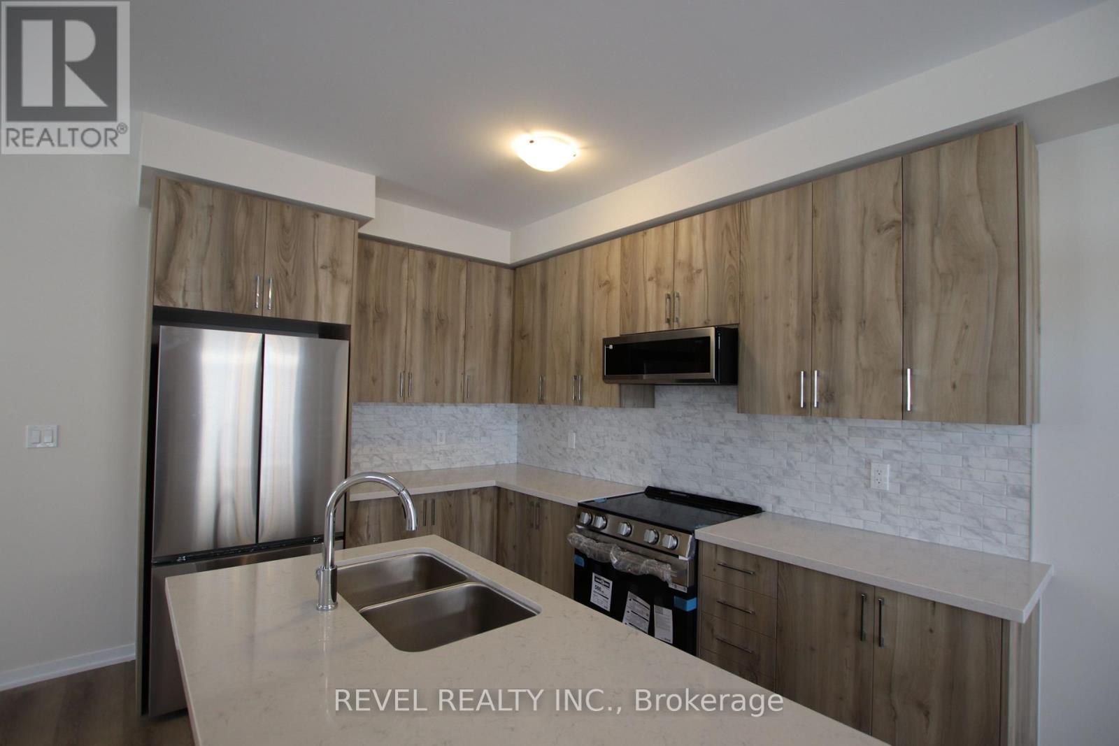 1372 Canfield Street, Oshawa, Ontario  L1H 0H4 - Photo 9 - E12788352