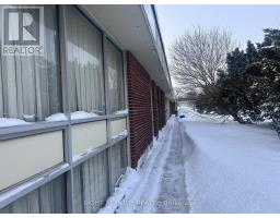 27 ESTATE DRIVE, Toronto, Ontario