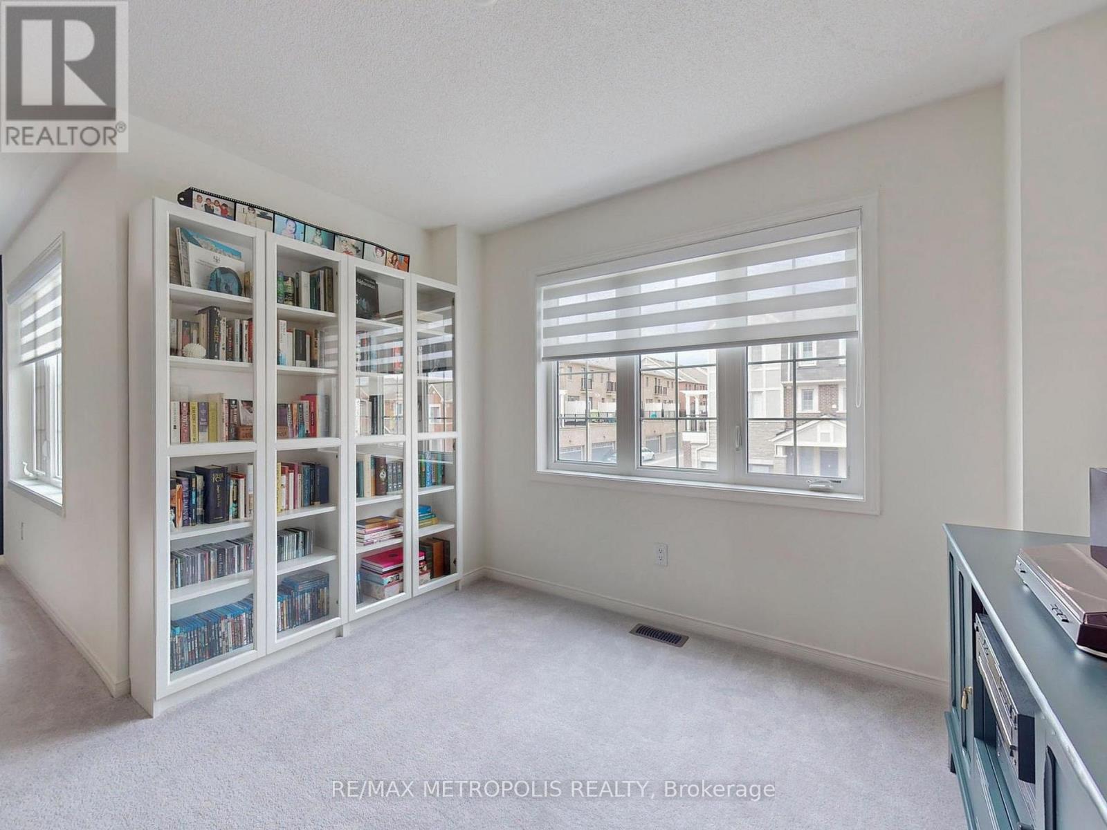 16 Hartney Drive, Richmond Hill, Ontario  L4S 0J8 - Photo 23 - N12788440