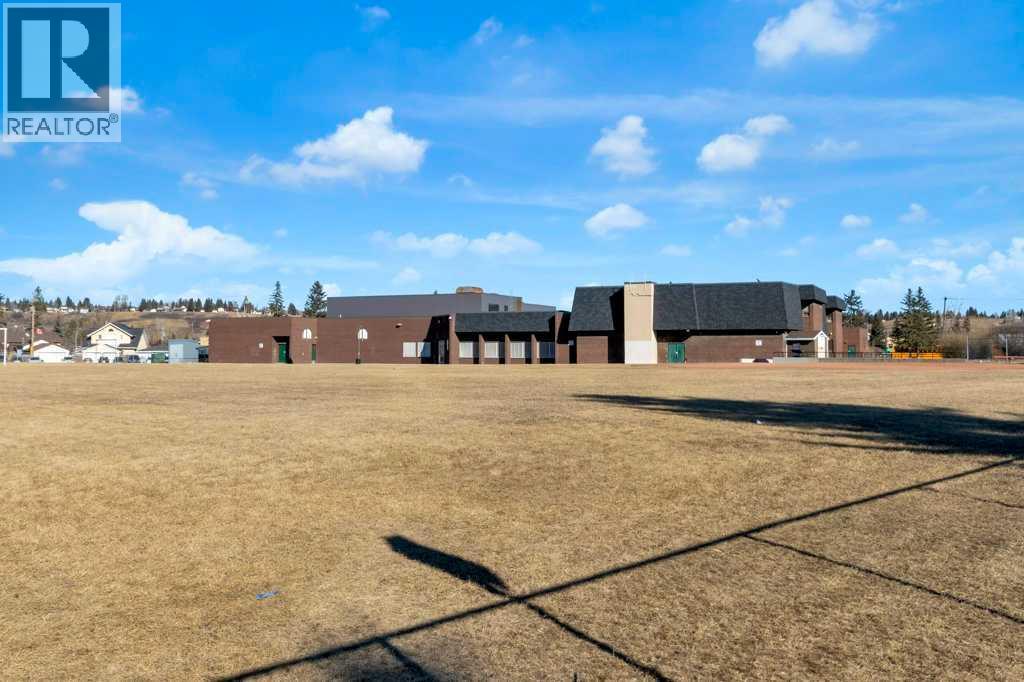 7301/7303 37 Avenue Nw, Calgary, Alberta  T3B 1W7 - Photo 32 - A2285886