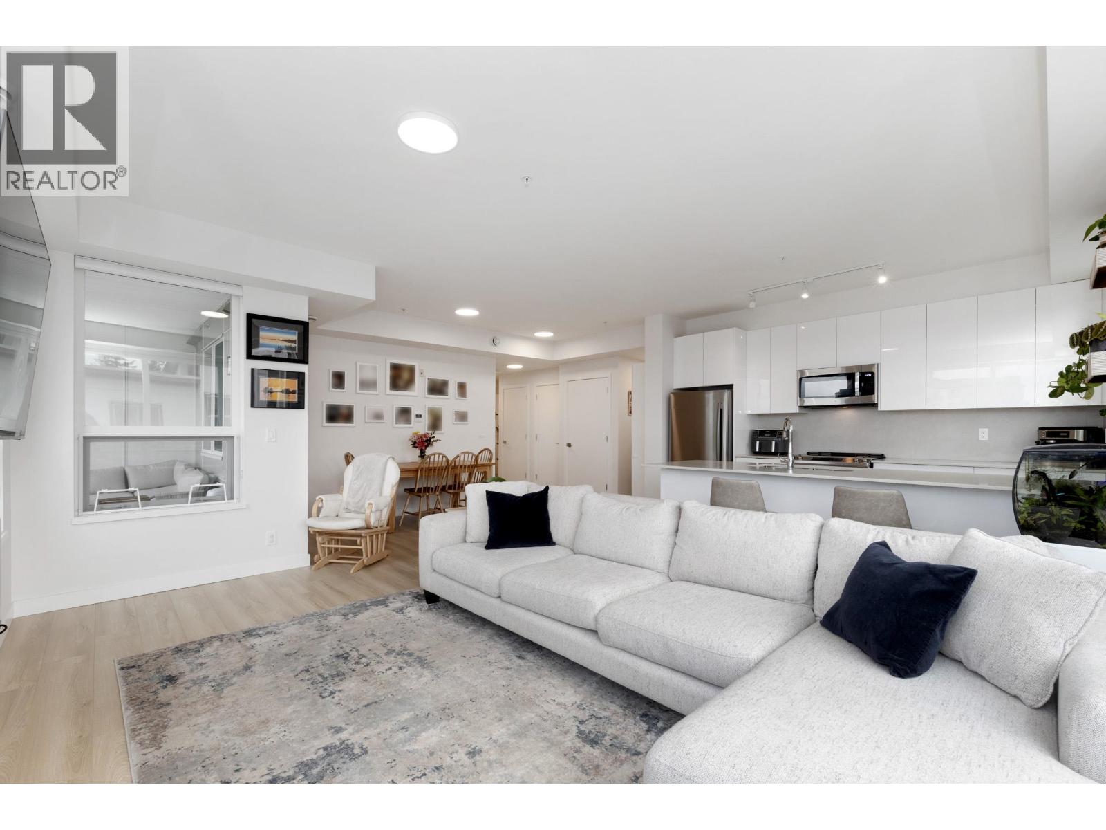 406 11913 Burnett Street, Maple Ridge, British Columbia  V2X 4N1 - Photo 4 - R3086254