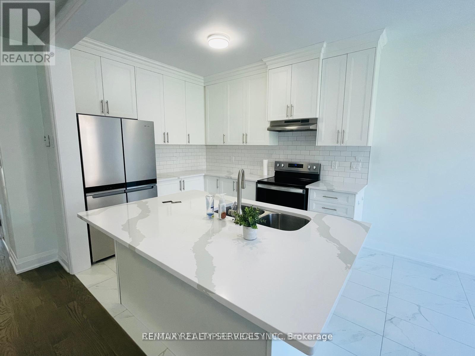 65 Copperhill Heights, Barrie, Ontario  L9J 0K6 - Photo 8 - S12788510