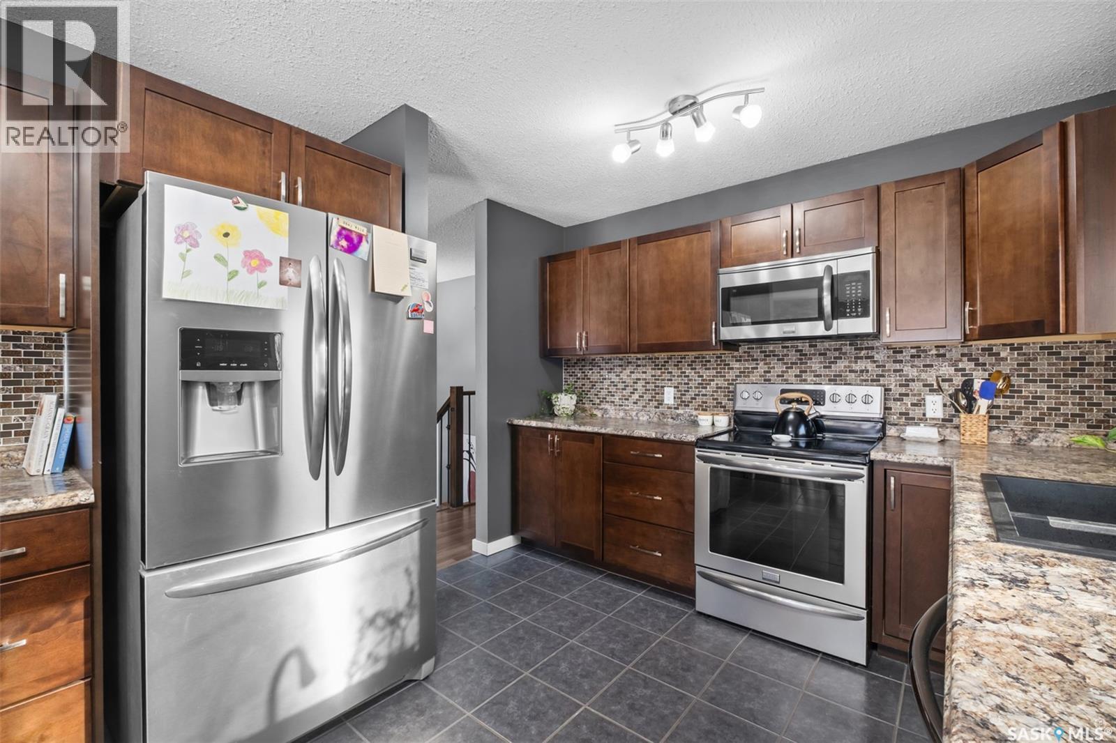 866 Spencer Drive, Prince Albert, Saskatchewan  S6V 7C9 - Photo 12 - SK028531