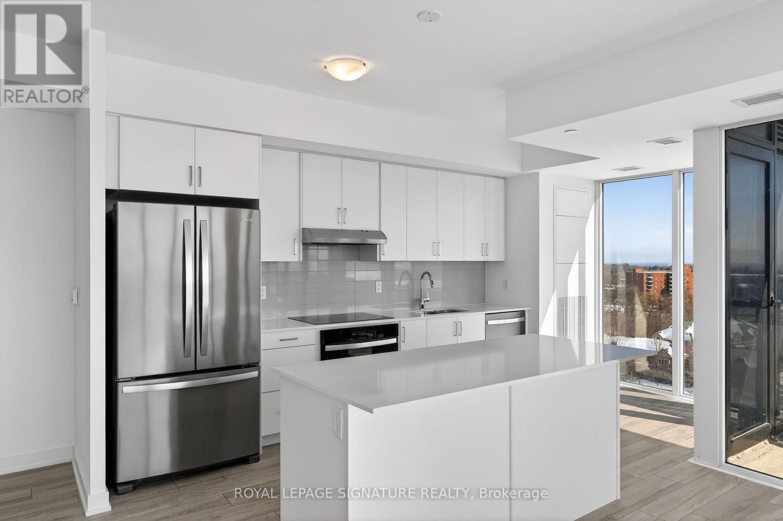 1008 - 1035 Southdown Road, Mississauga, Ontario  L5J 0A2 - Photo 10 - W12788344