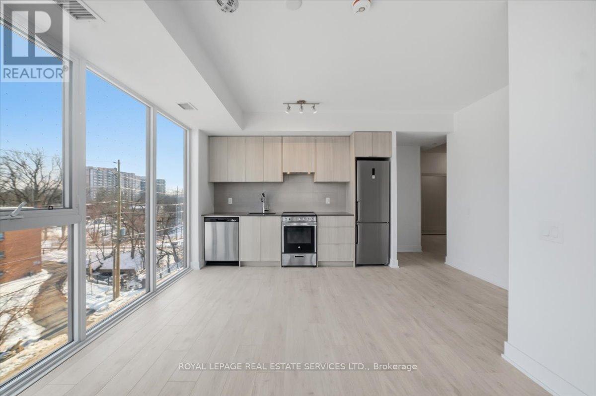 303 - 2088 James Street, Burlington, Ontario  L7R 0H2 - Photo 11 - W12788368