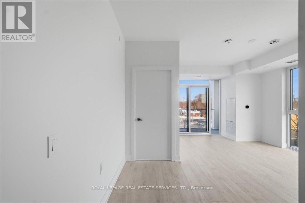 303 - 2088 James Street, Burlington, Ontario  L7R 0H2 - Photo 19 - W12788368