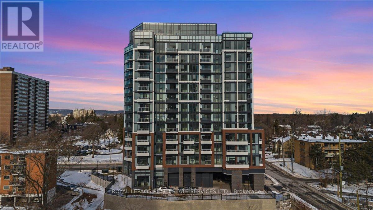 303 - 2088 James Street, Burlington, Ontario  L7R 0H2 - Photo 2 - W12788368