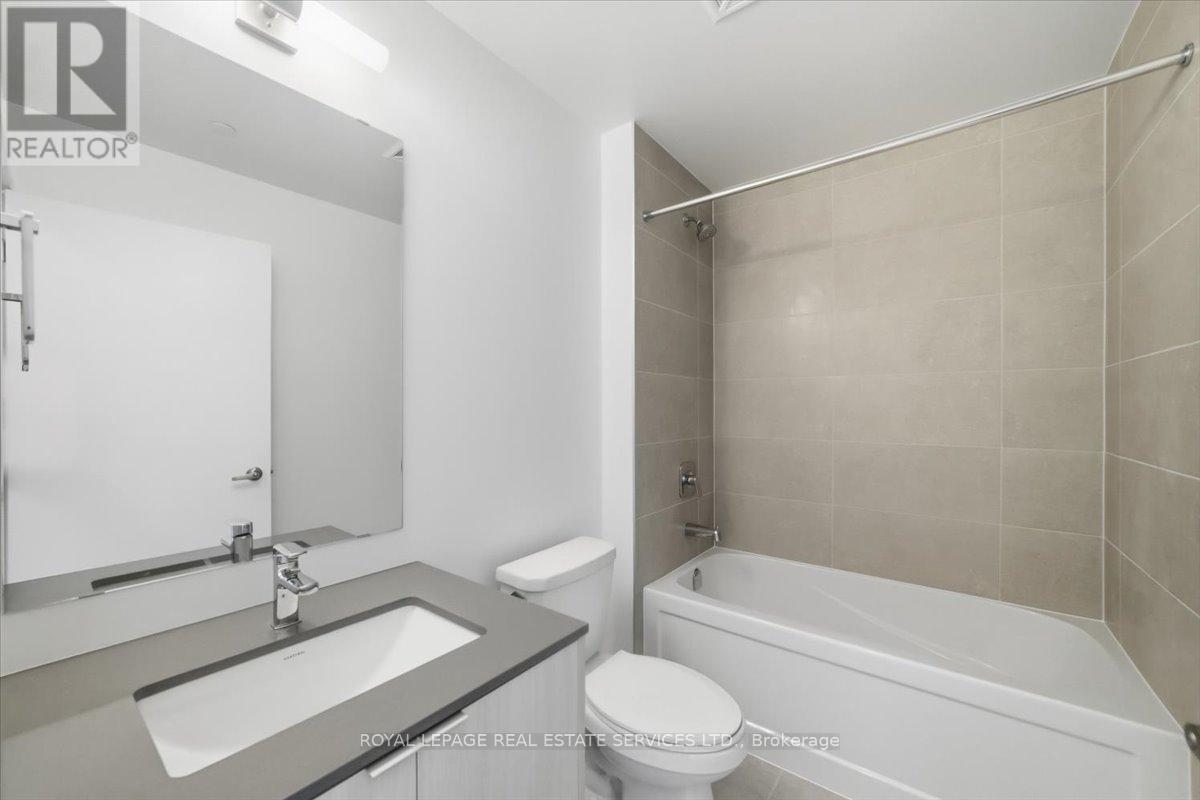 303 - 2088 James Street, Burlington, Ontario  L7R 0H2 - Photo 24 - W12788368