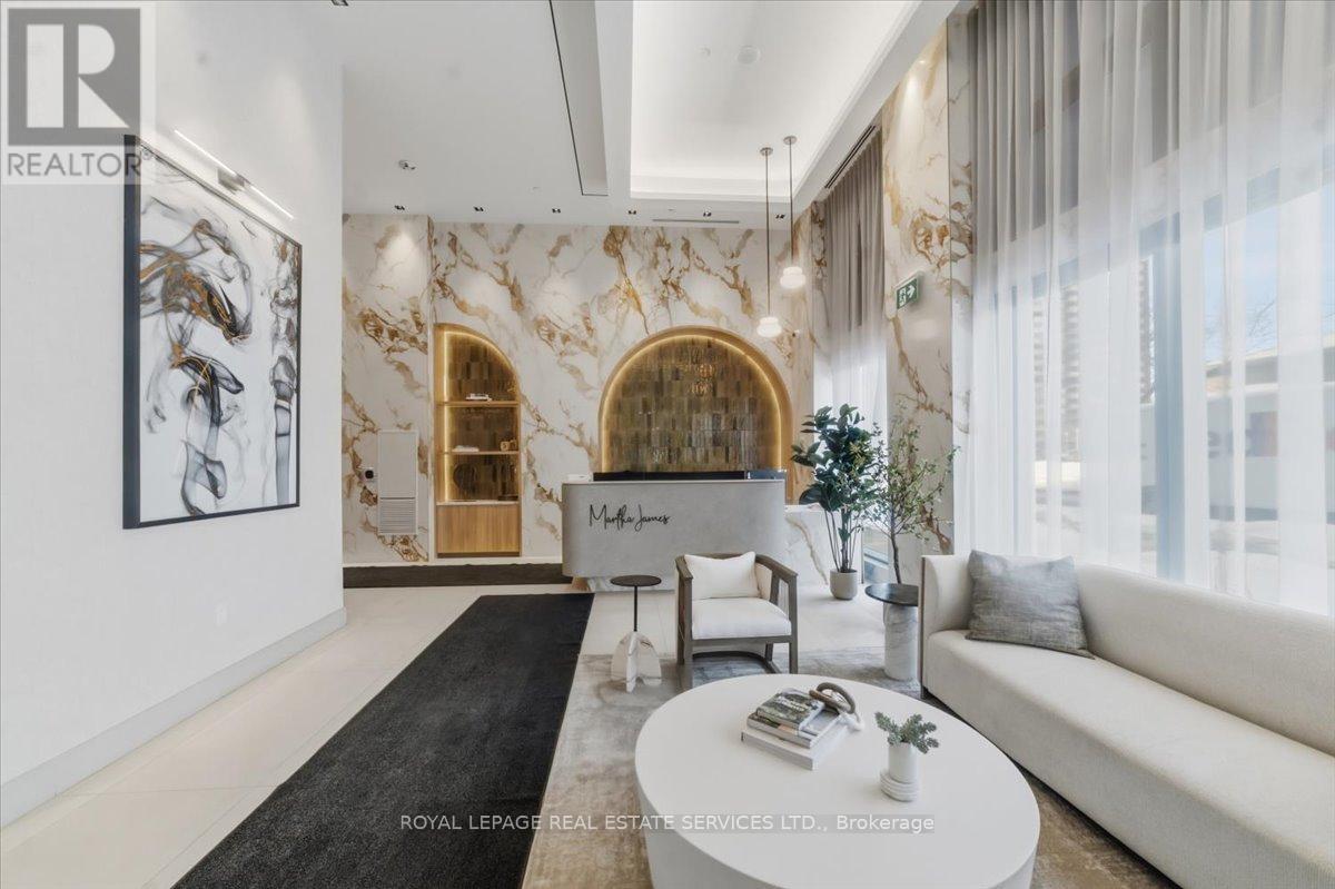 303 - 2088 James Street, Burlington, Ontario  L7R 0H2 - Photo 4 - W12788368